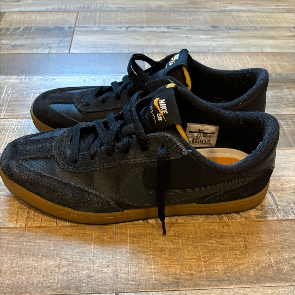 Nike SB FC Classic Black Gum size 11.5